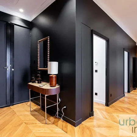 Urban Flat 197 - Saint Honore Champs Elysees Apartment Paris